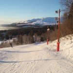 Skiiers on the slopes enjoy the sounds emanating from the Technomad Paris